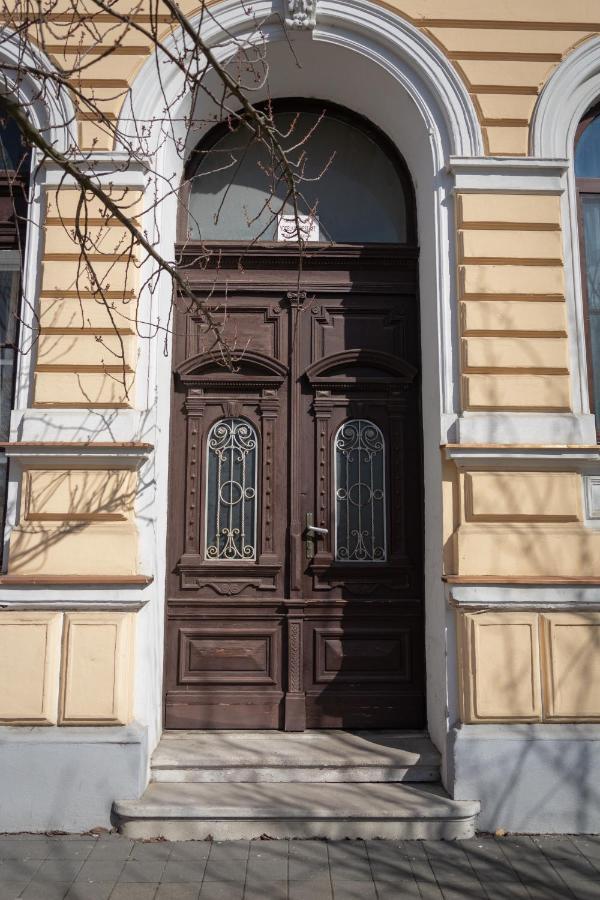 Silentium City Apartman Sárvár Dış mekan fotoğraf