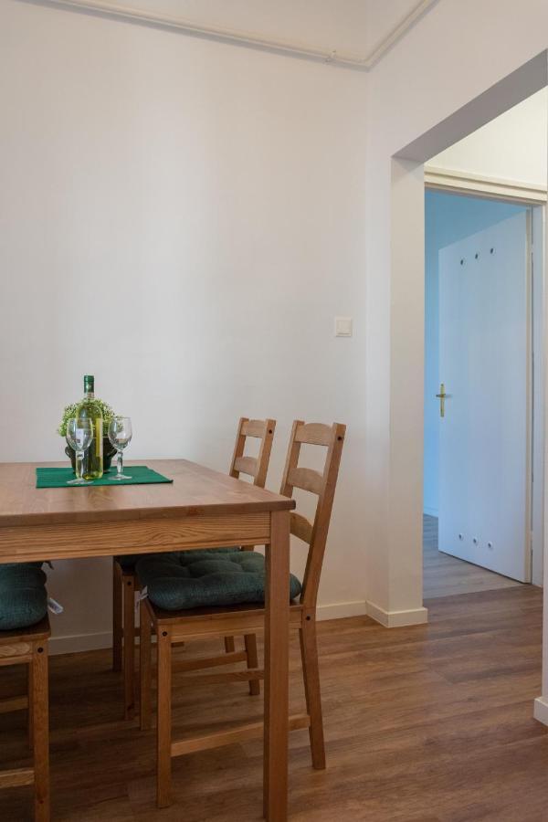 Silentium City Apartman Sárvár Dış mekan fotoğraf